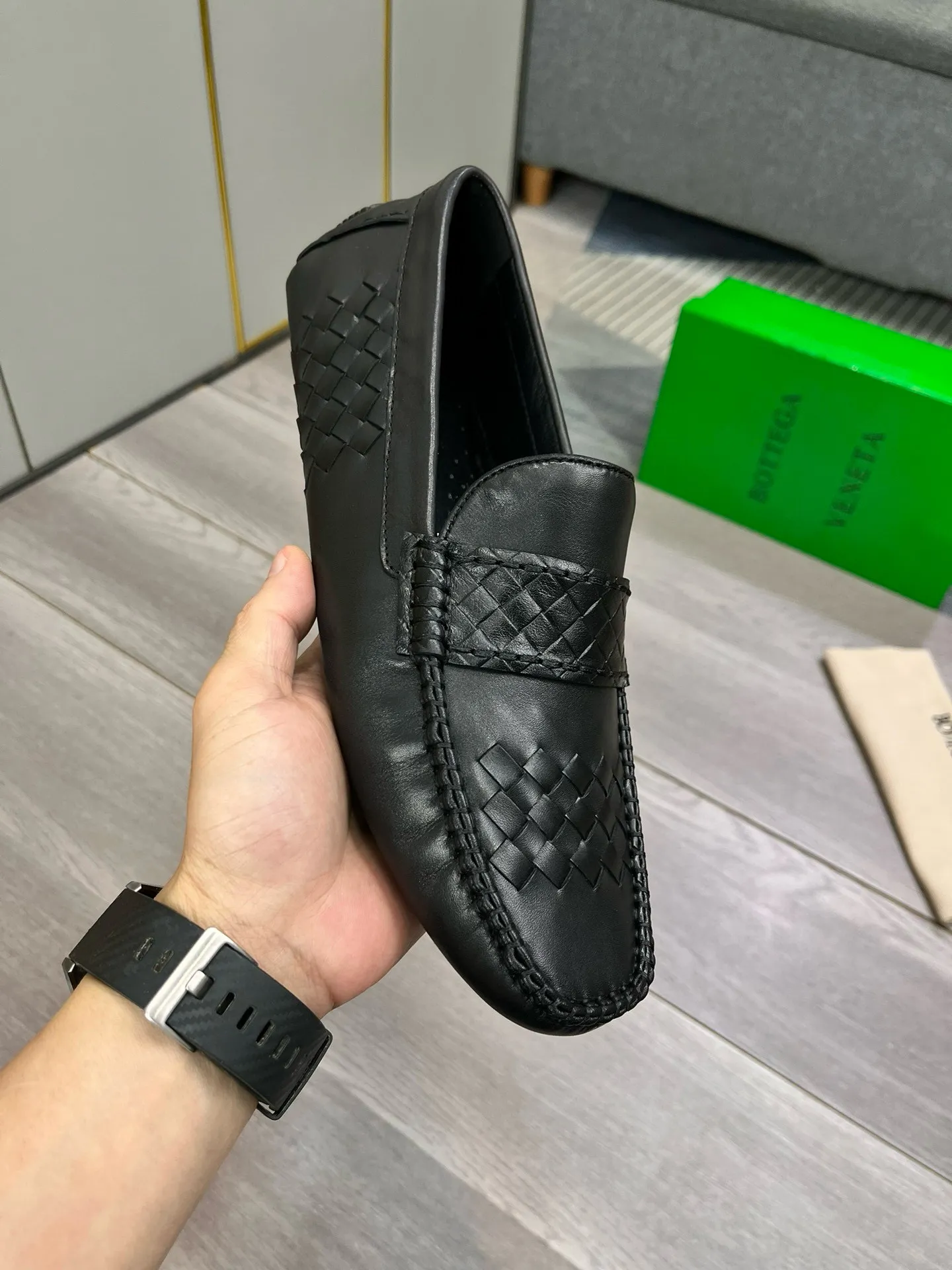 Factory price: 400💰BV new men's shoes original replica👉👉High-end men's casual beanie shoes/💞driving shoes! 🔊Upper imported cowhide woven, ☑️Sheepskin lining, one-step design, light and smart ☮☮Suitable for all kinds of travel, exclusive new style, real shot, size 38-44, (45 can be customized)